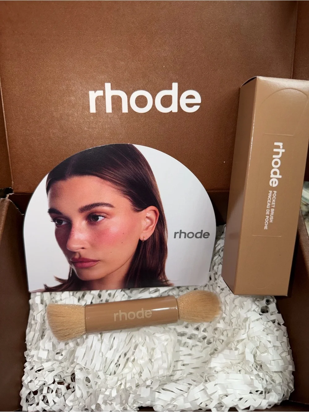 Rhode Pocket Brush 🤎